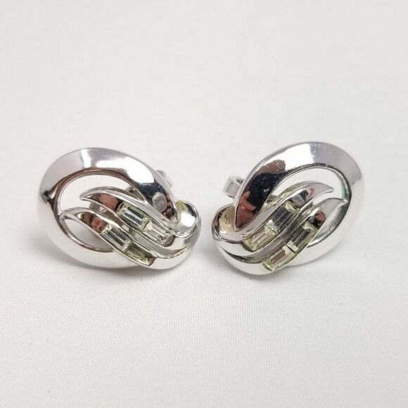 Vintage Crown Trifari Rhinestone Clip On Earrings, Silver Tone, Missing Stone - Picture 1 of 8